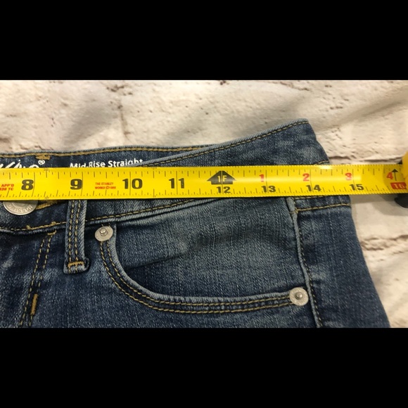 ✨Mossimo - Mid Rise Straight Leg Jeans - Gently Used - Measurements in Pics✨ - Picture 10 of 14